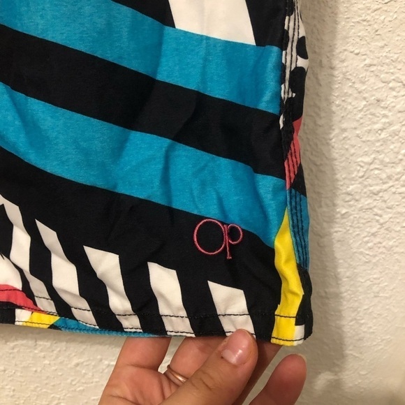 3/$25 🙌🏼 Y2K OP Patterned Board Shorts Swim Trunks 32 - Picture 3 of 7